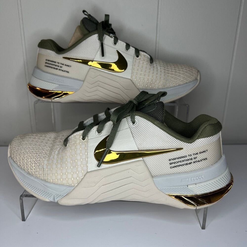 Nike Metcon 8 Shoe | DV2285-900 | Women's US 6.5